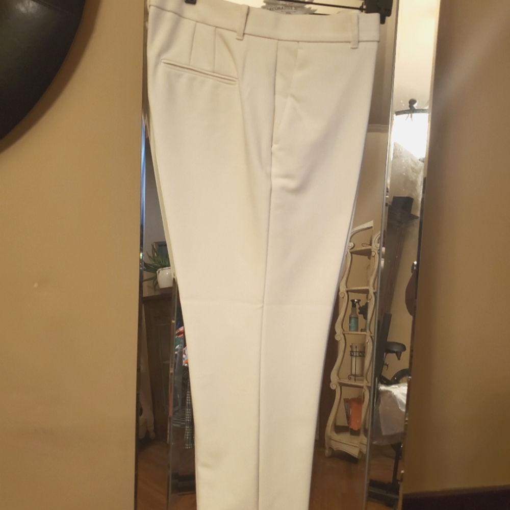 Ann Taylor size 10 winter white